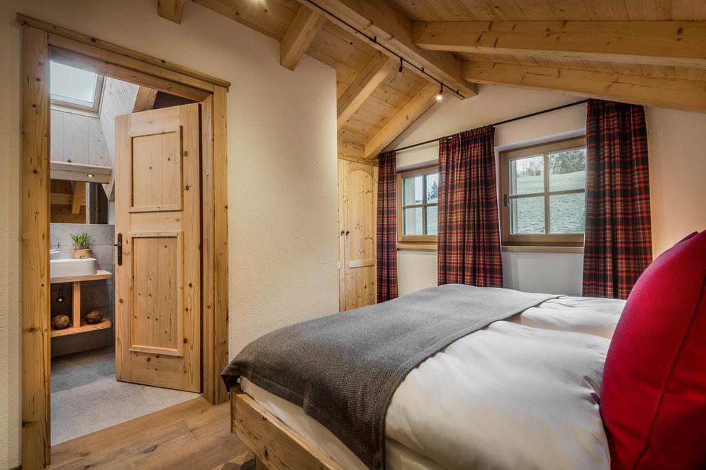 Mountain Chalet Pia La Valle Room photo